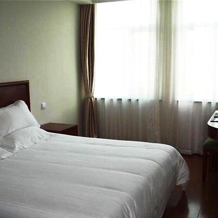 Greentree Inn Zhejiang Ningbo Passenger Transport Center Tongda Road Shell Hotel Exterior photo